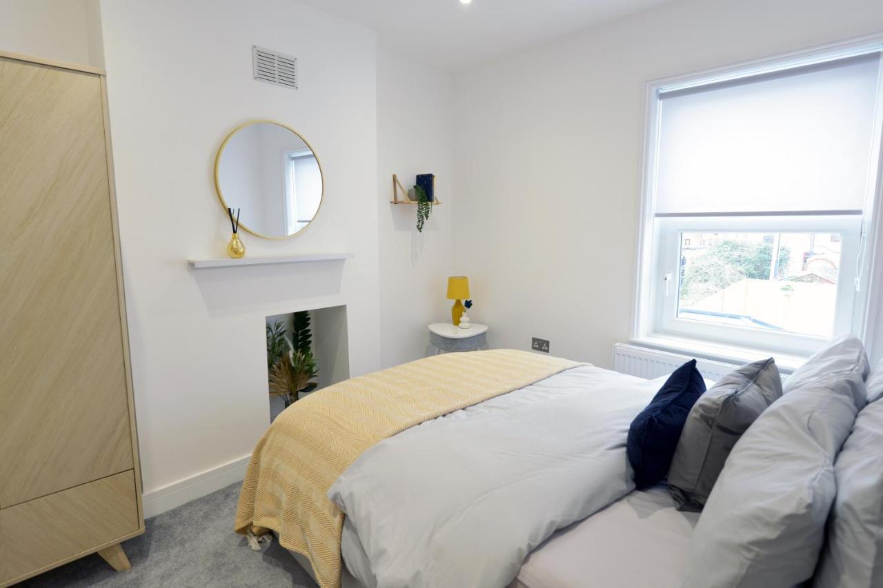 Outstanding Modernised 3/4 Double Bedroomed House Littlehampton Buitenkant foto